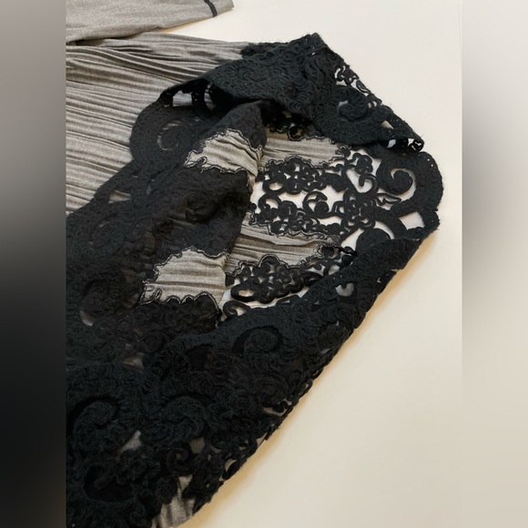 RoccoBarocco blouse Virgin Wool Top Gray bow Black lace insert IT42 us6 - Picture 5 of 10